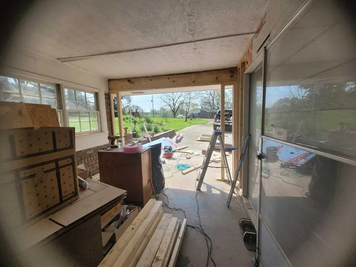 Air movers and dehumidifier for Drying & Dehumidification in Ankeny